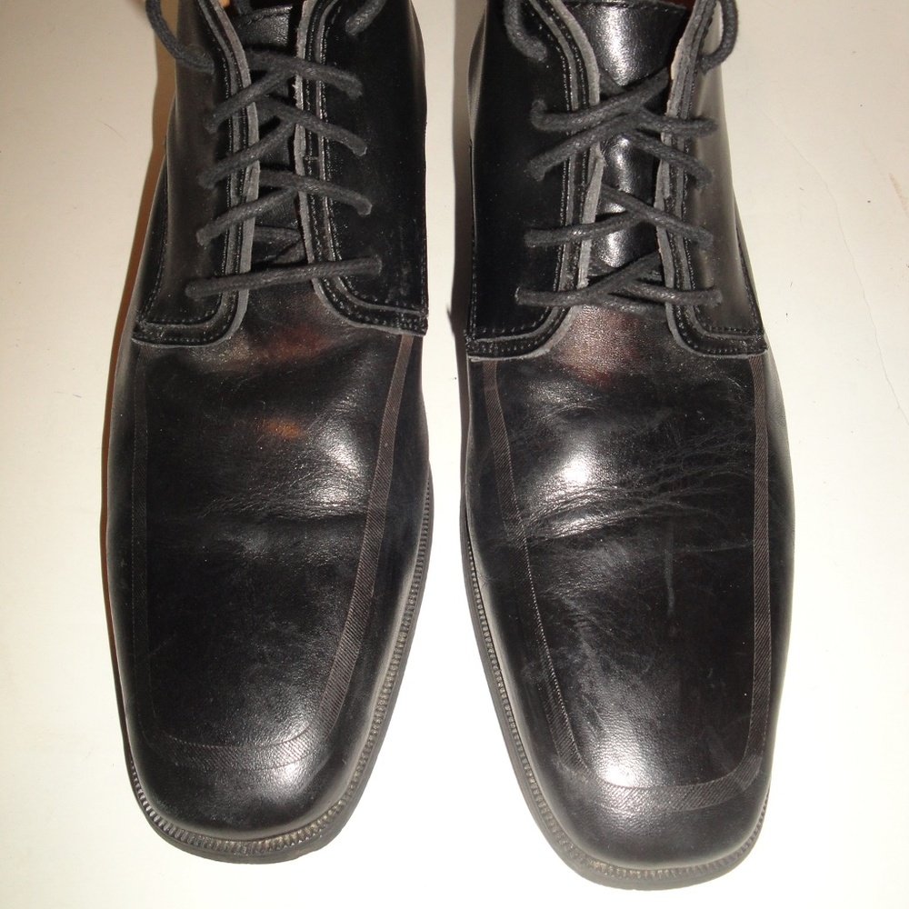 LA MILANO BLACK LEATHER BOOTS, MENS SHOE SIZE 7 M